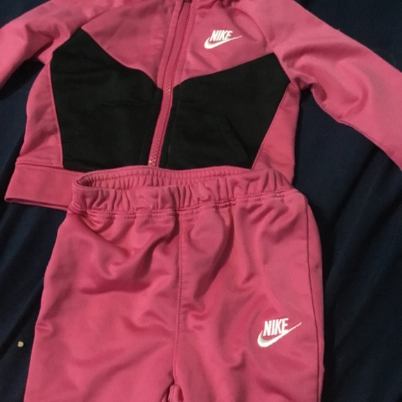 Nike track suits bundle - Picture 2 of 2